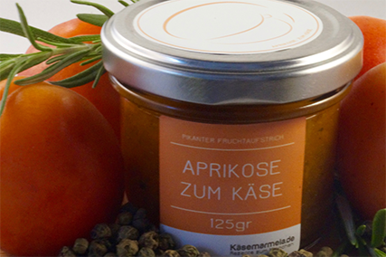 Aprikose zu Käse